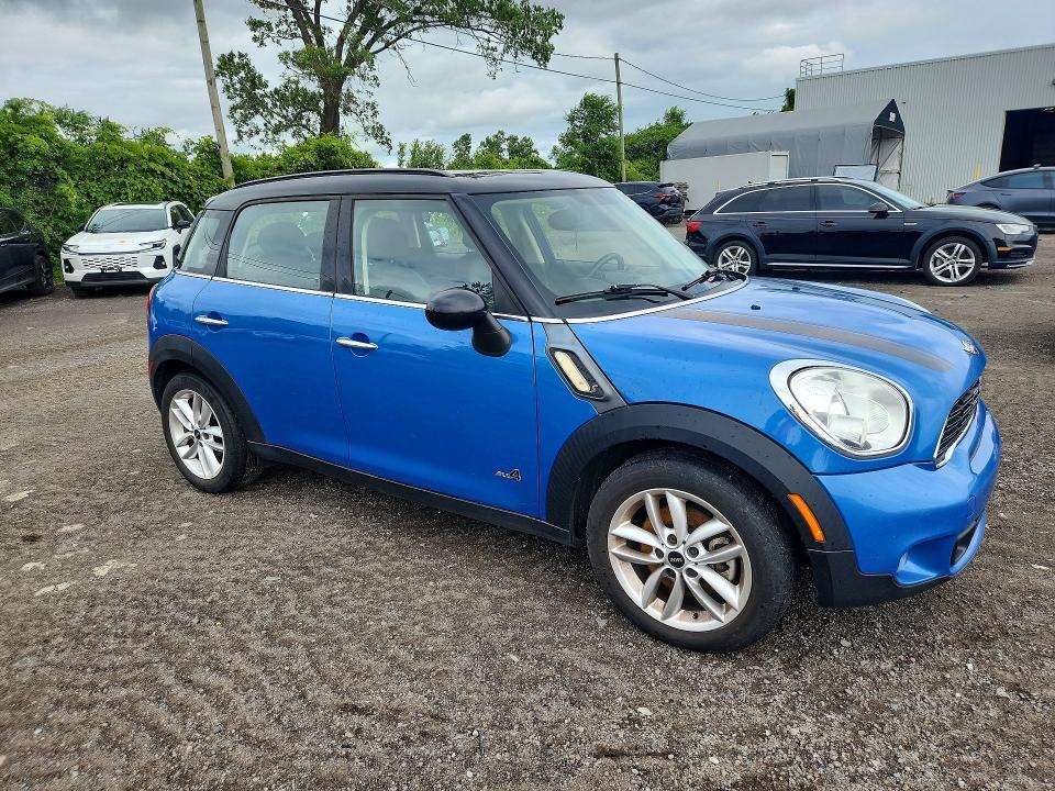 2013 MINI COOPER S COUNTRYMAN — Фото 4 из 12