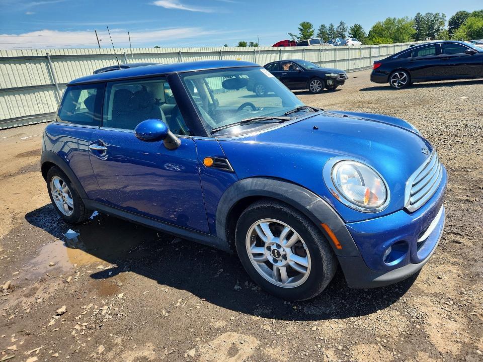 2013 MINI COOPER — Фото 4 из 12