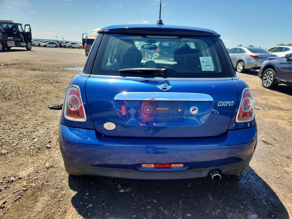 2013 MINI COOPER — Фото 6 из 12