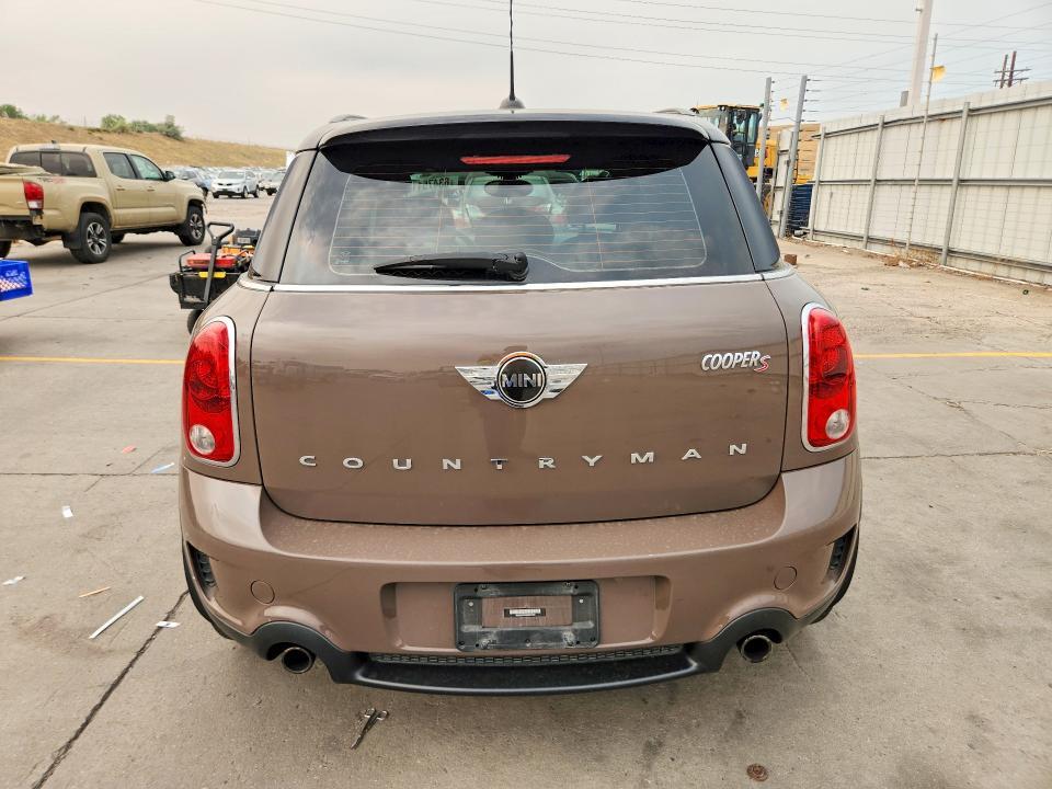 2013 MINI COOPER S COUNTRYMAN — Фото 6 из 12