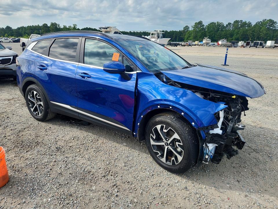 2025 KIA SPORTAGE EX — Фото 4 из 14