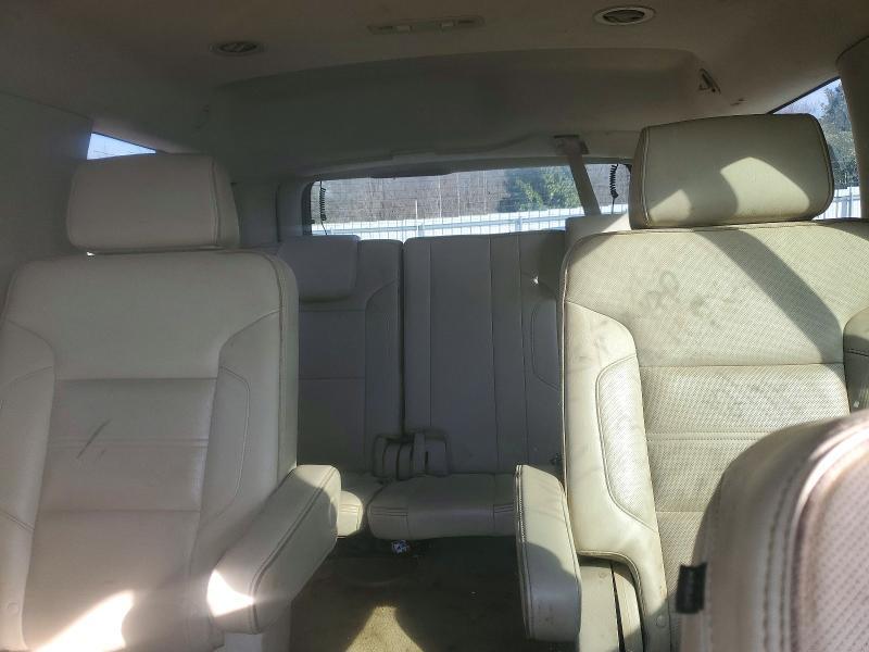 2016 GMC YUKON DENALI — Фото 10 из 13