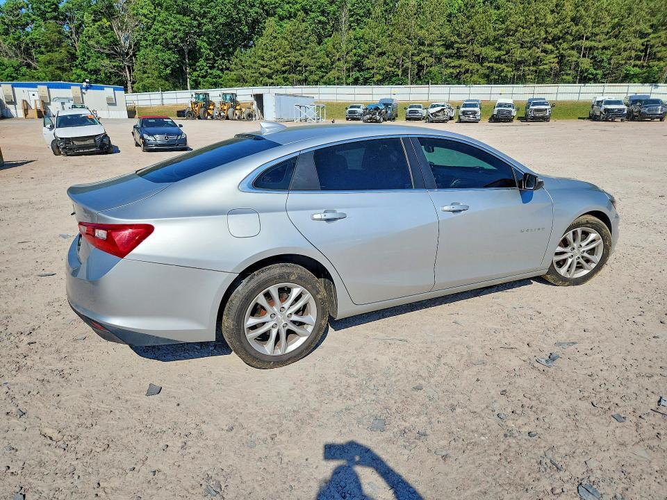 2017 CHEVROLET MALIBU LT — Фото 3 из 12