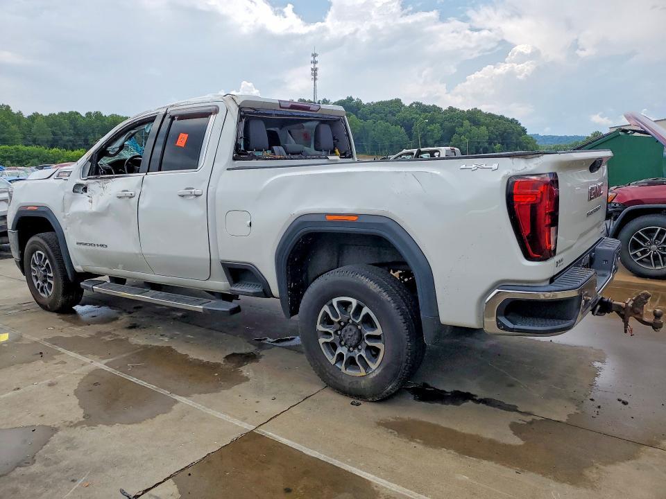 2021 GMC SIERRA K2500 SLE — Фото 2 из 12
