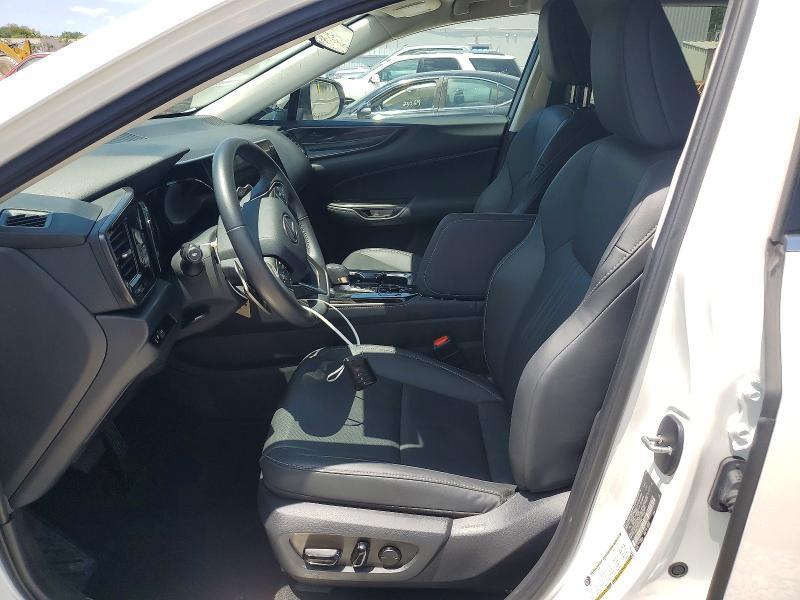 2025 LEXUS NX 250 BASE — Фото 7 из 13