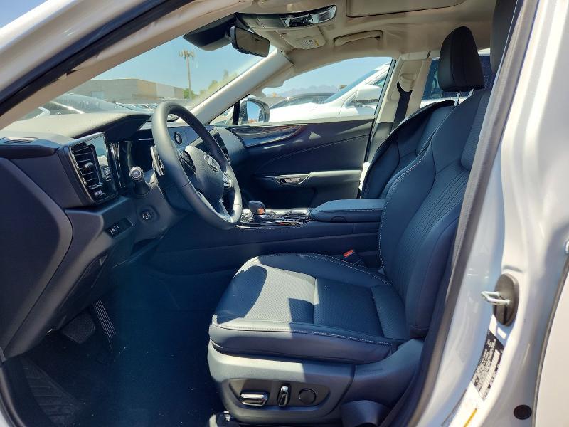 2025 LEXUS NX 350H PREMIUM — Фото 7 из 12