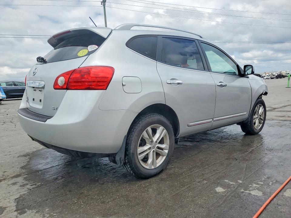 JN8AS5MT8DW508207 2013 NISSAN ROGUE photo no. 3