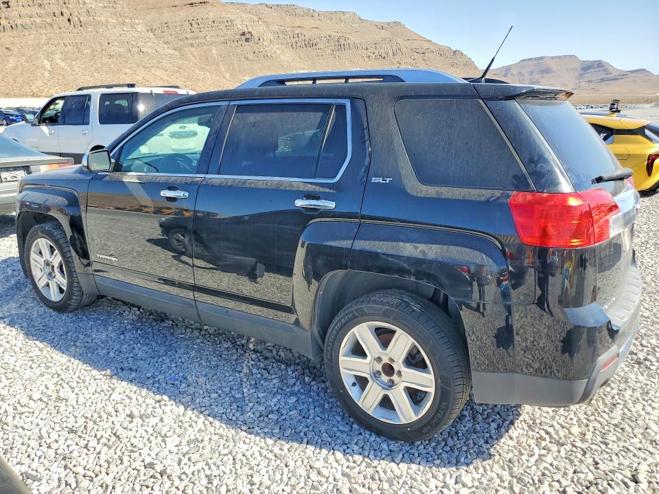 2011 GMC TERRAIN SLT — Фото 2 из 13