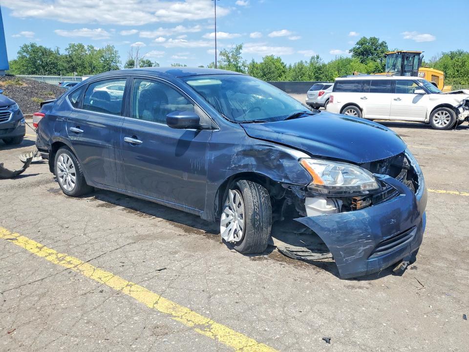 2013 NISSAN SENTRA S — Фото 4 из 13