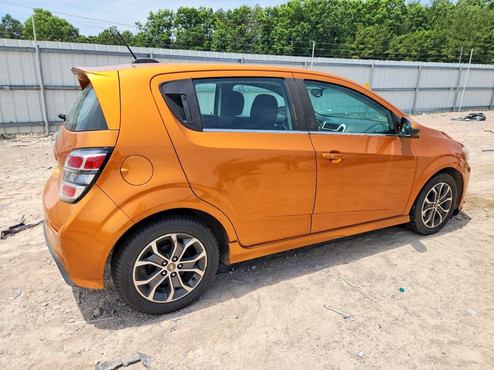 2017 CHEVROLET SONIC LT — Фото 3 из 12