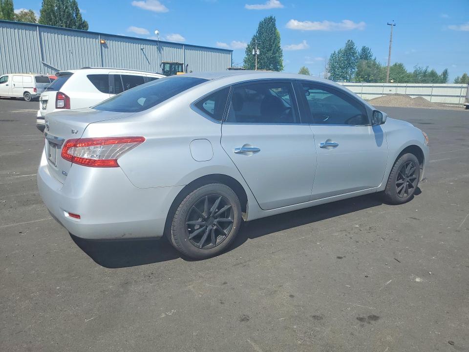 2013 NISSAN SENTRA S — Фото 3 из 12