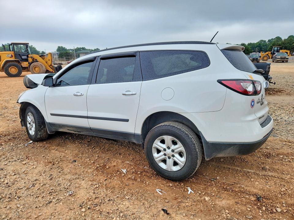 1GNKRFED6HJ240938 2017 CHEVROLET TRAVERSE photo no. 2