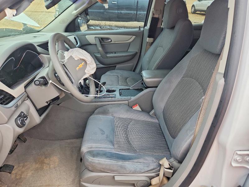 1GNKRFED6HJ240938 2017 CHEVROLET TRAVERSE photo no. 7
