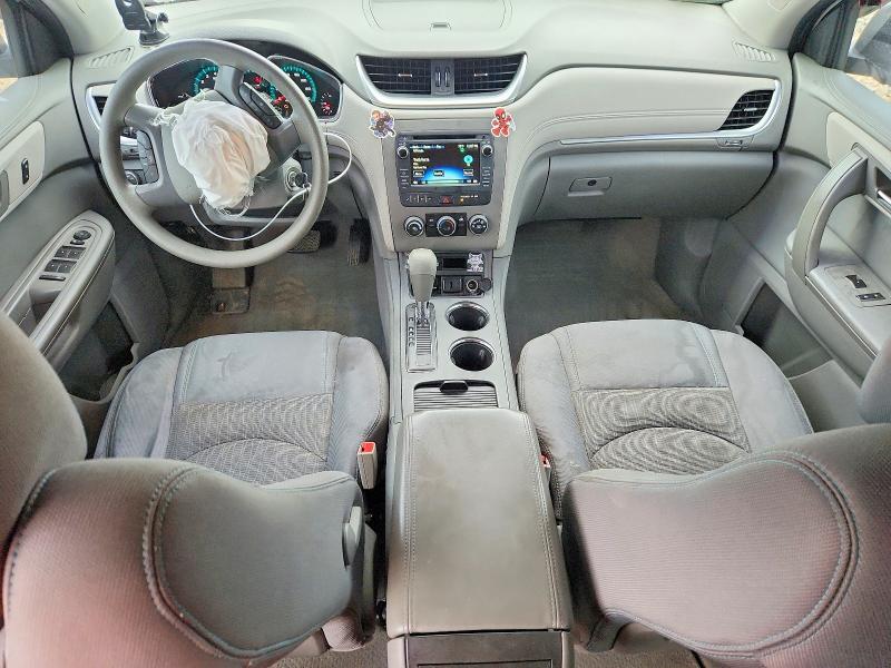 1GNKRFED6HJ240938 2017 CHEVROLET TRAVERSE photo no. 8