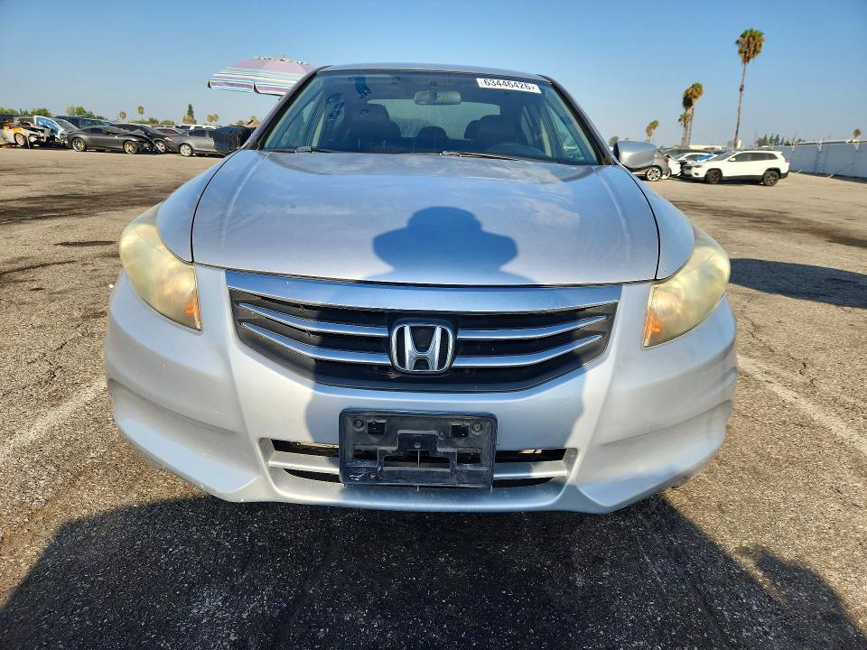 1HGCP2F61BA002595 2011 HONDA ACCORD photo no. 5