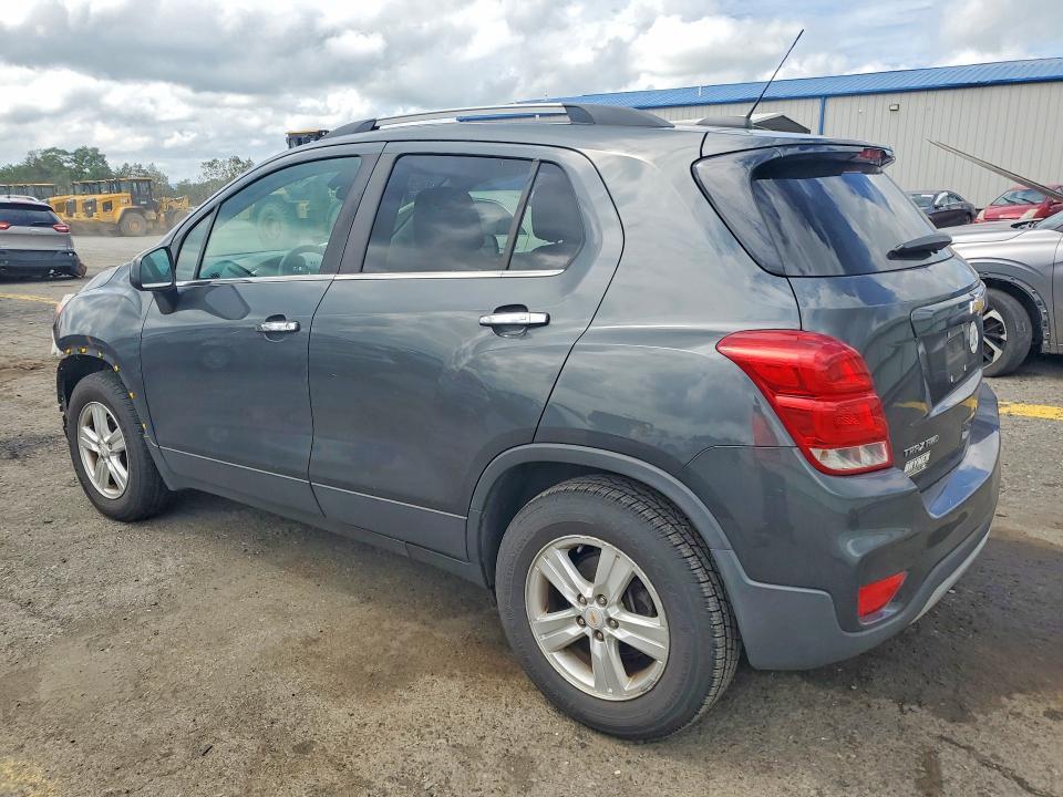 2017 CHEVROLET TRAX 1LT — Фото 2 из 14