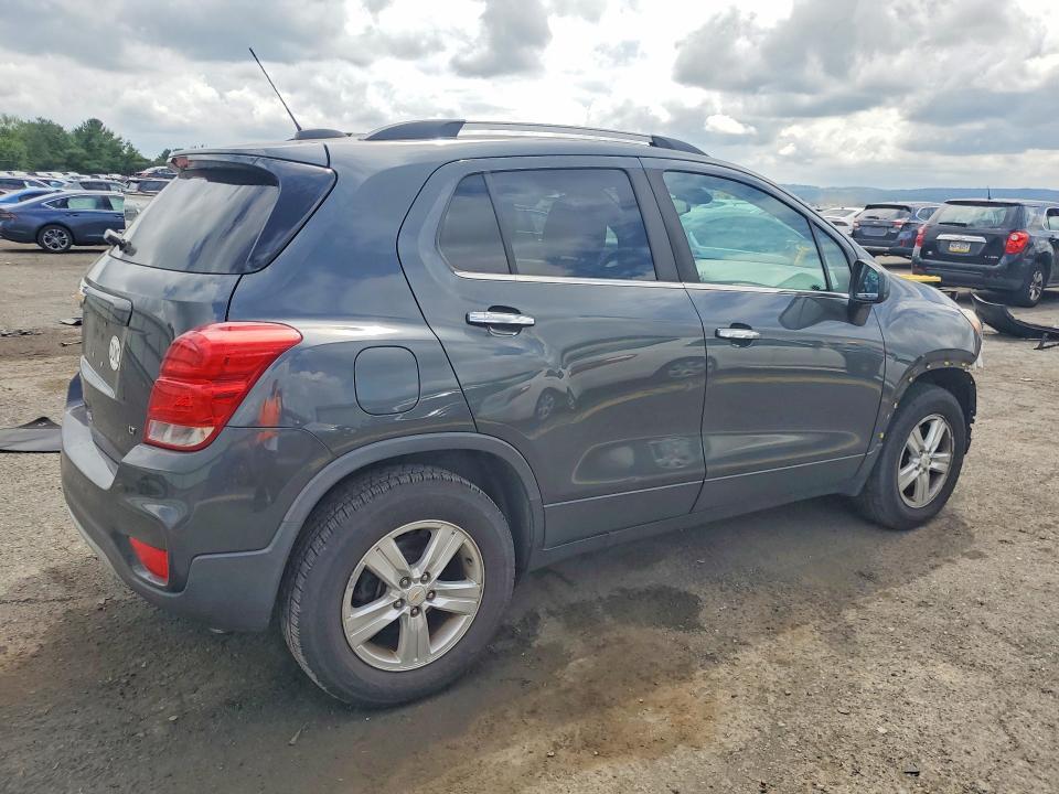 2017 CHEVROLET TRAX 1LT — Фото 3 из 14