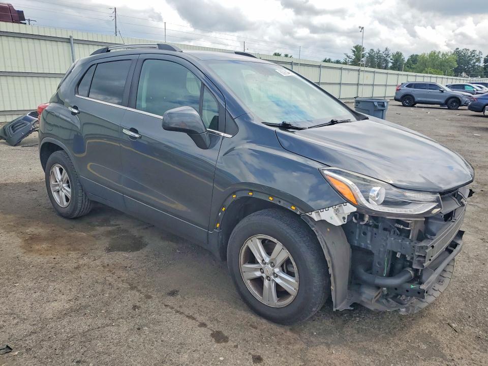 2017 CHEVROLET TRAX 1LT — Фото 4 из 14