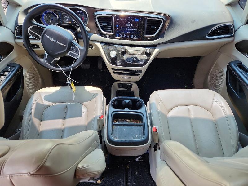 2017 CHRYSLER PACIFICA TOURING L — Фото 8 из 13