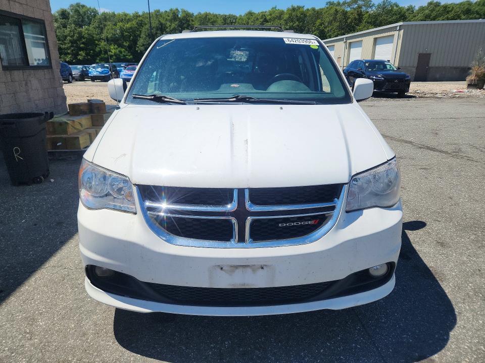 2017 DODGE GRAND CARAVAN SXT — Фото 5 из 13