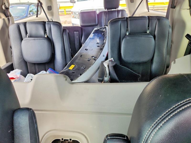 2017 DODGE GRAND CARAVAN SXT — Фото 10 из 13