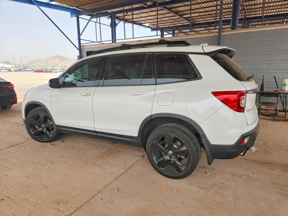 5FNYF8H02MB008659 2021 HONDA PASSPORT photo no. 2