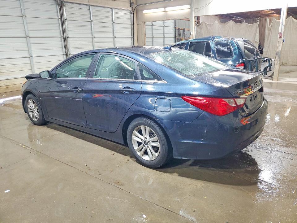 2011 HYUNDAI SONATA GLS — Фото 2 из 13