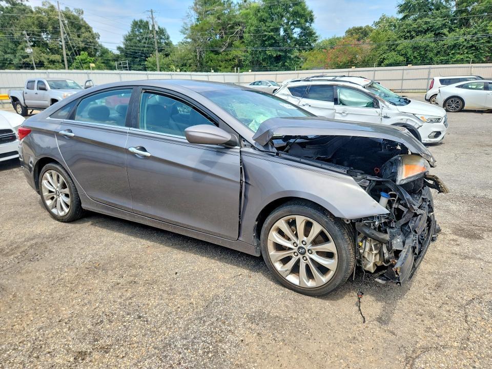 2011 HYUNDAI SONATA SE — Фото 4 из 12