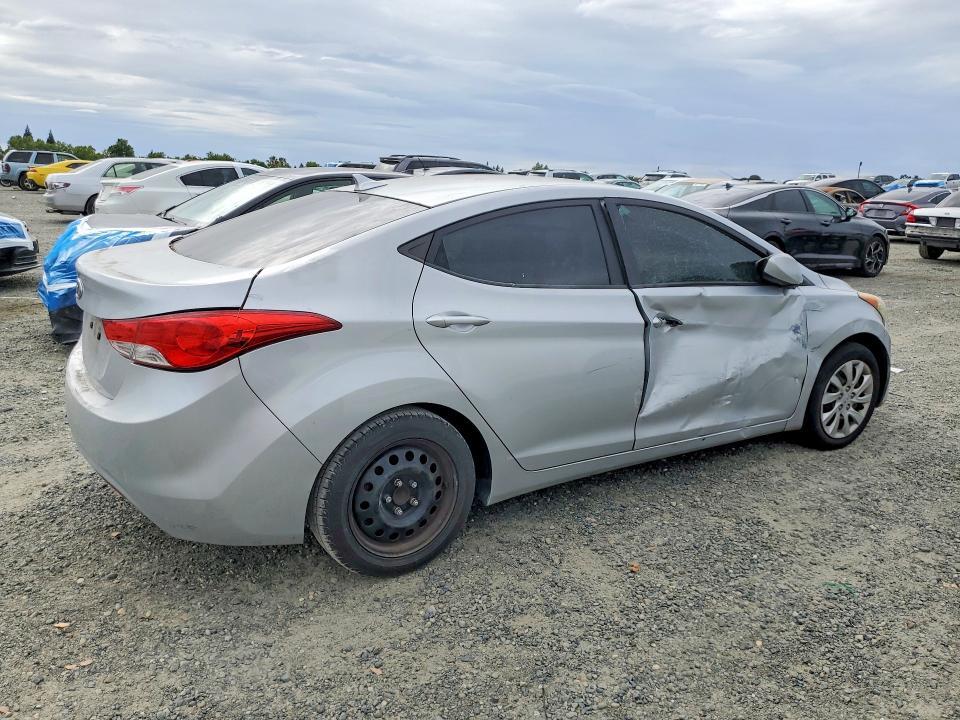 2011 HYUNDAI ELANTRA GLS — Фото 3 из 12
