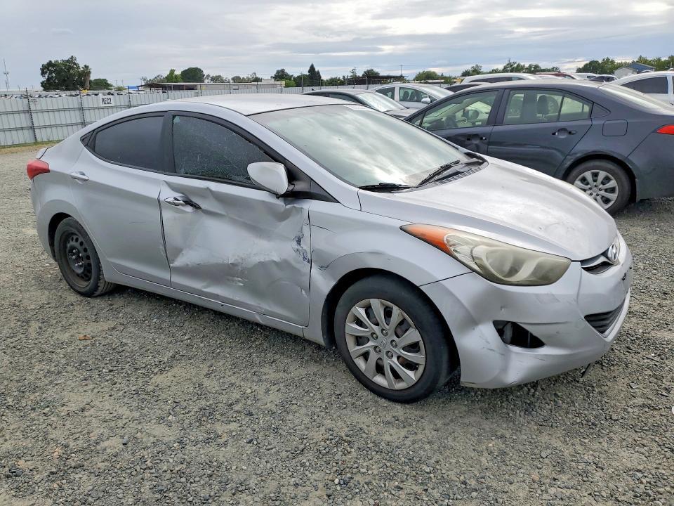 2011 HYUNDAI ELANTRA GLS — Фото 4 из 12