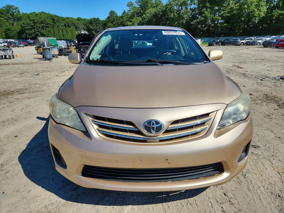 2T1BU4EE0DC027302 2013 TOYOTA COROLLA photo no. 5