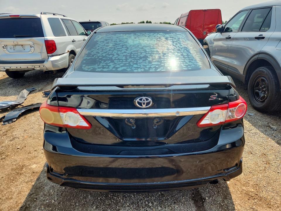 2013 TOYOTA COROLLA S — Фото 6 из 13