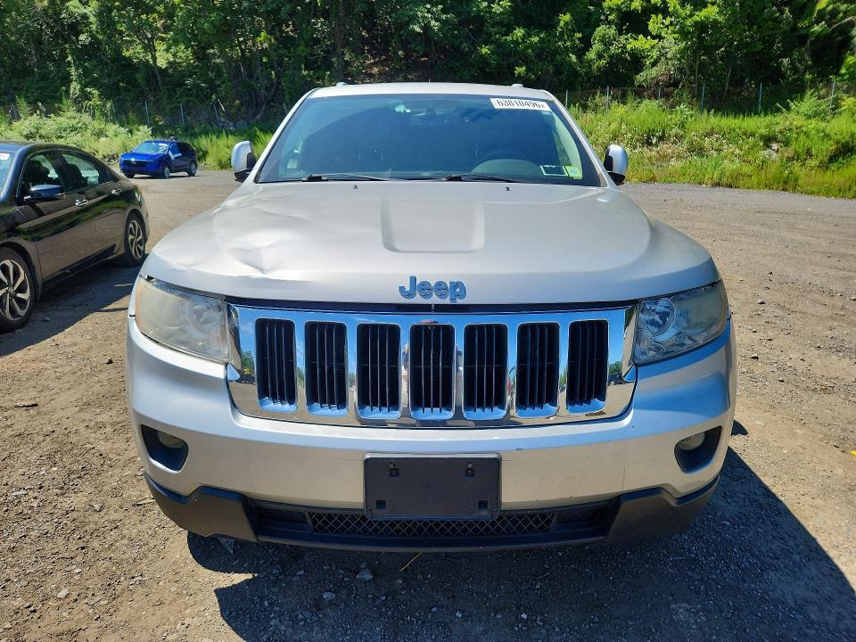 2011 JEEP GRAND CHEROKEE LAREDO — Фото 5 из 13