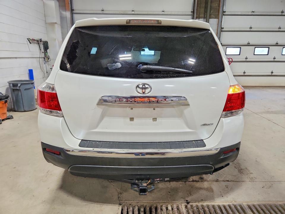 5TDBK3EH9DS248737 2013 TOYOTA HIGHLANDER photo no. 6