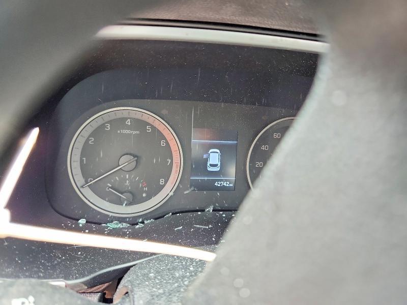 2021 HYUNDAI TUCSON SE — Фото 9 из 12