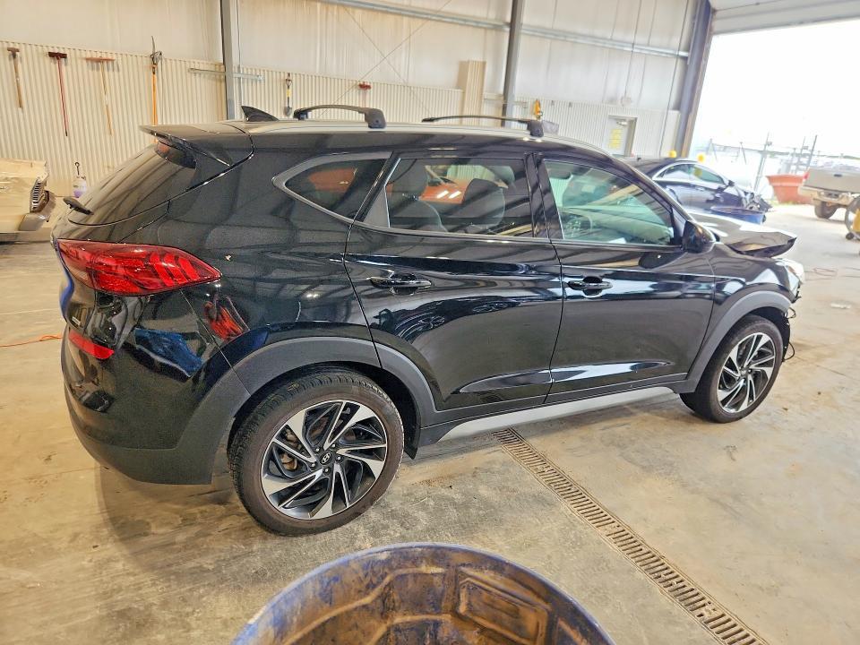 2021 HYUNDAI TUCSON SPORT — Фото 3 из 13