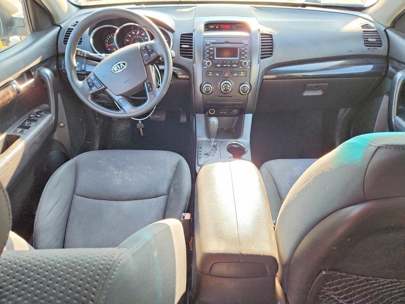 2011 KIA SORENTO LX — Фото 8 из 13