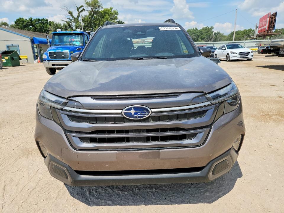 2025 SUBARU FORESTER LIMITED — Фото 5 из 13