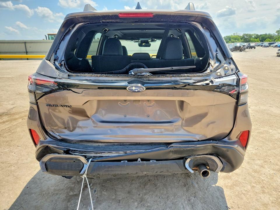 2025 SUBARU FORESTER LIMITED — Фото 6 из 13
