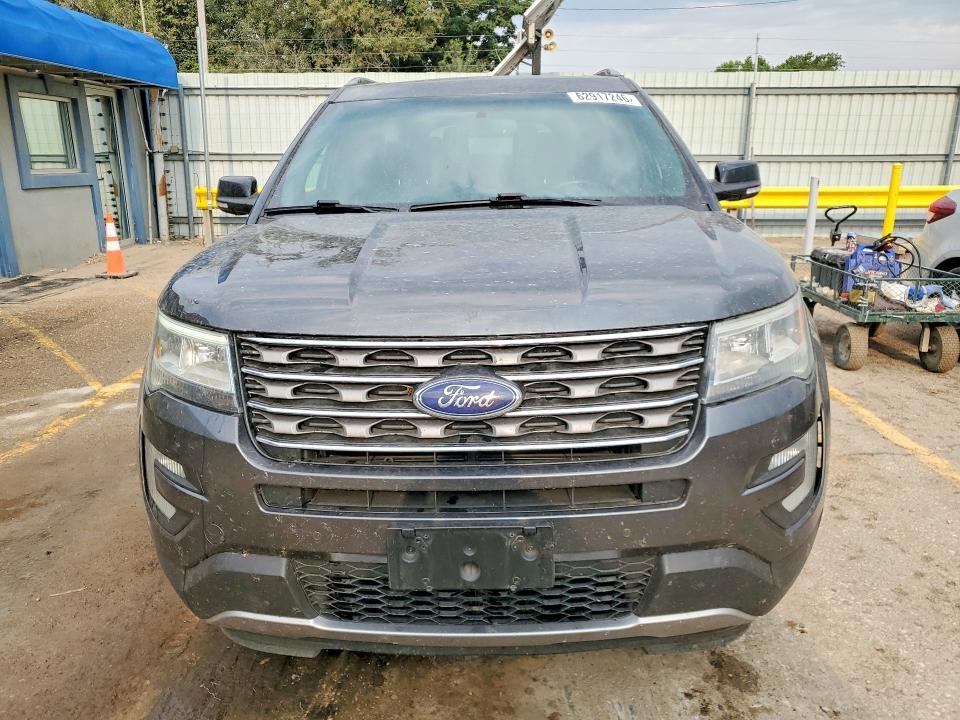 2017 FORD EXPLORER XLT — Фото 5 из 13