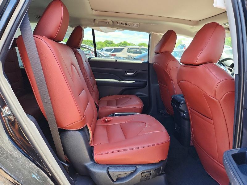 2025 TOYOTA GRAND HIGHLANDER XLE — Фото 11 из 14