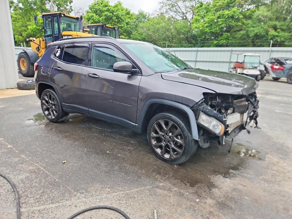 2021 JEEP COMPASS 80TH EDITION — Фото 4 из 13
