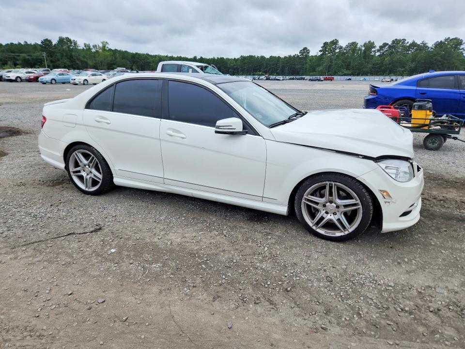 2011 MERCEDES-BENZ C 350 — Фото 4 из 12