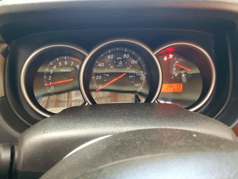 2011 NISSAN VERSA 1.8 S — Фото 9 из 12