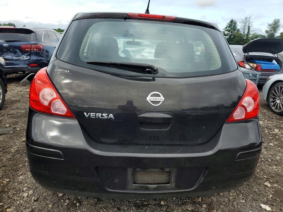 2011 NISSAN VERSA — Фото 6 из 12