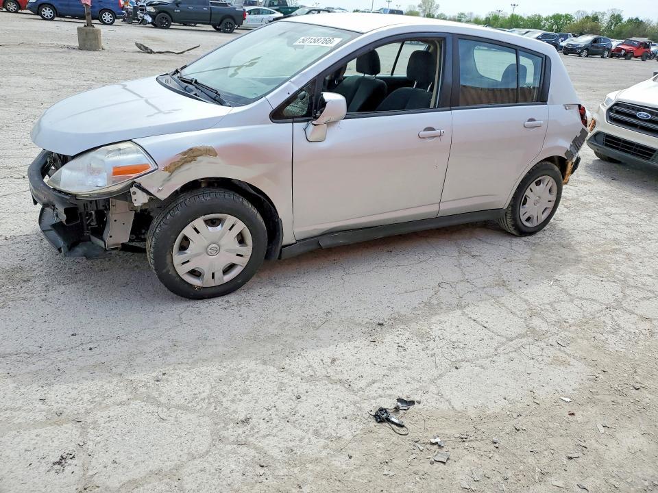 3N1BC1CPXBL501369 2011 NISSAN VERSA photo no. 1