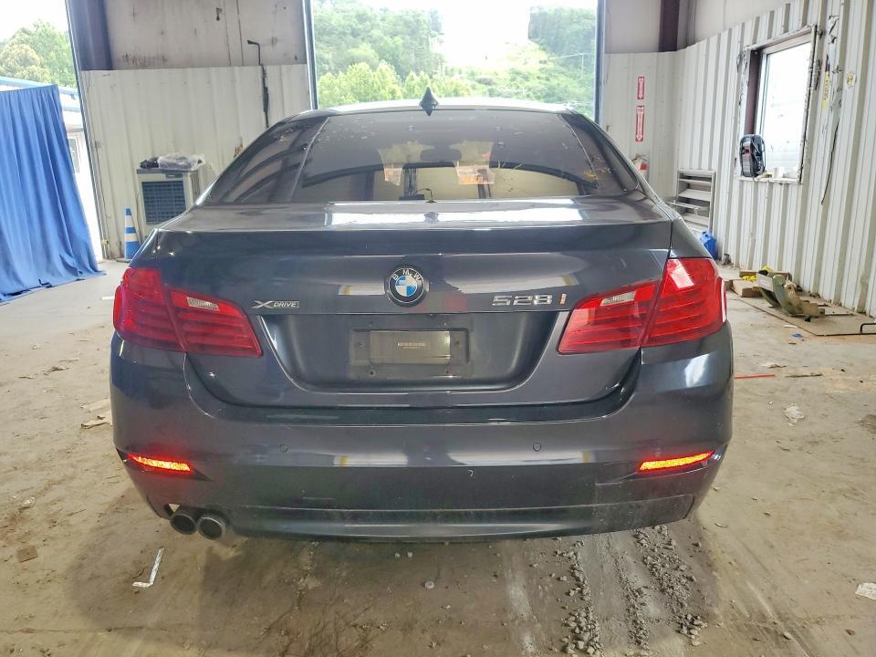 2014 BMW 528 XI — Фото 6 из 12