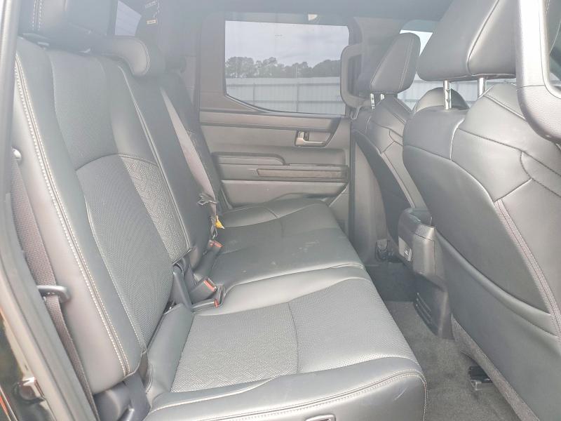 2025 TOYOTA TACOMA LIMITED — Фото 10 из 12