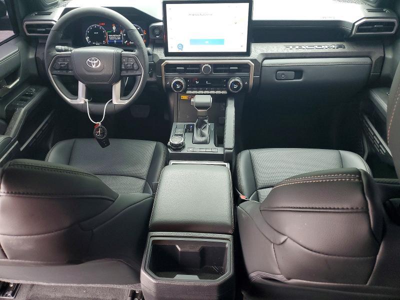 2025 TOYOTA TACOMA LIMITED — Фото 8 из 12