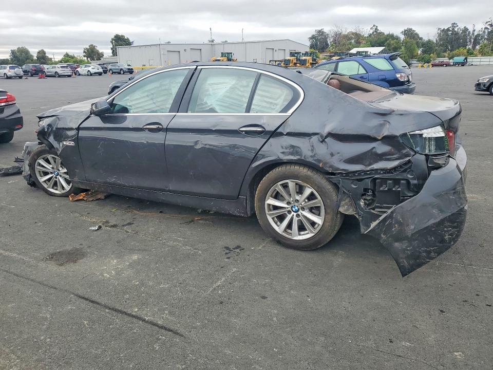 WBA5A5C53ED506796 2014 BMW 528 photo no. 2